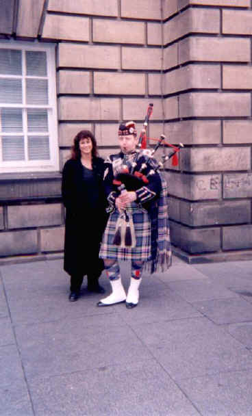 Edinburgh Kimber&Piper-50.JPG (54680 bytes)